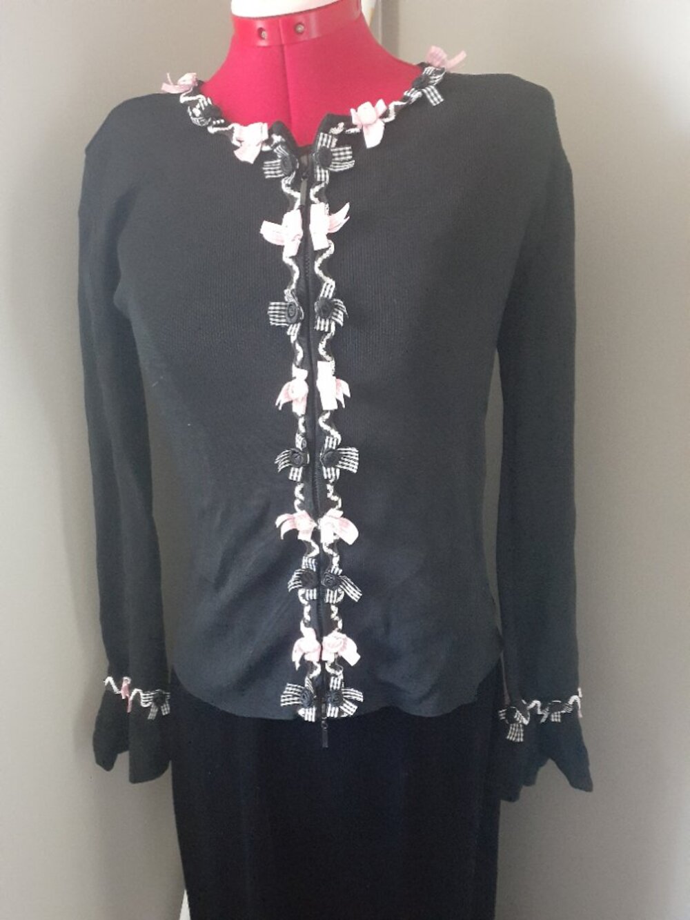 Elegance Cardigan